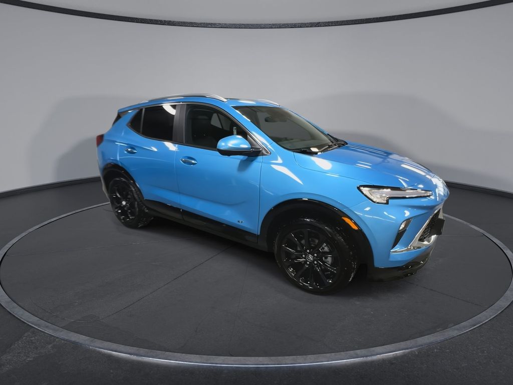 2025 Buick Encore GX Sport Touring photo 2