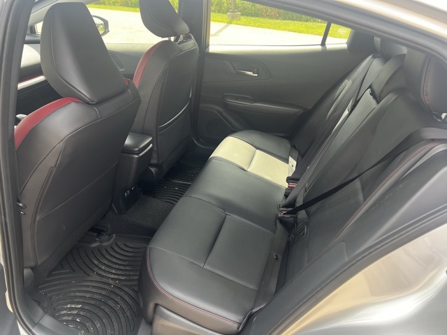2024 Toyota Prius Prime XSE photo 26