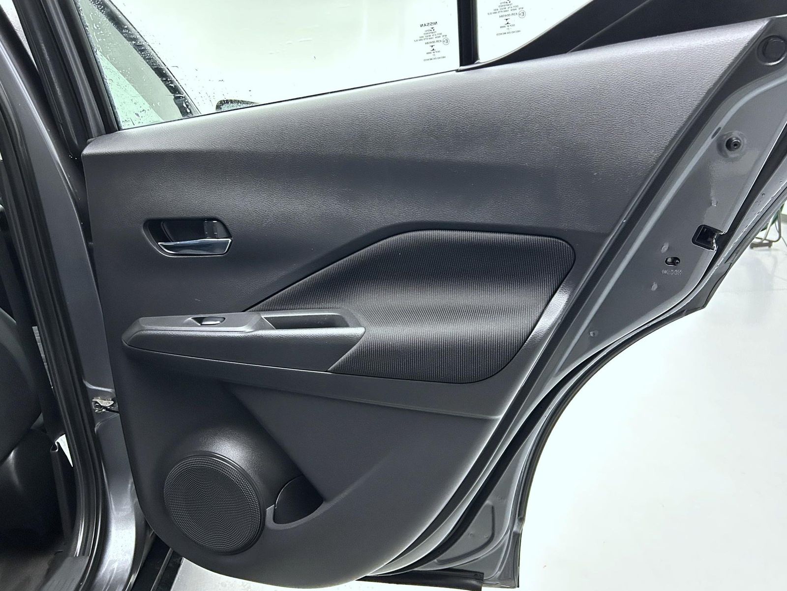 2021 Nissan Kicks SV photo 17