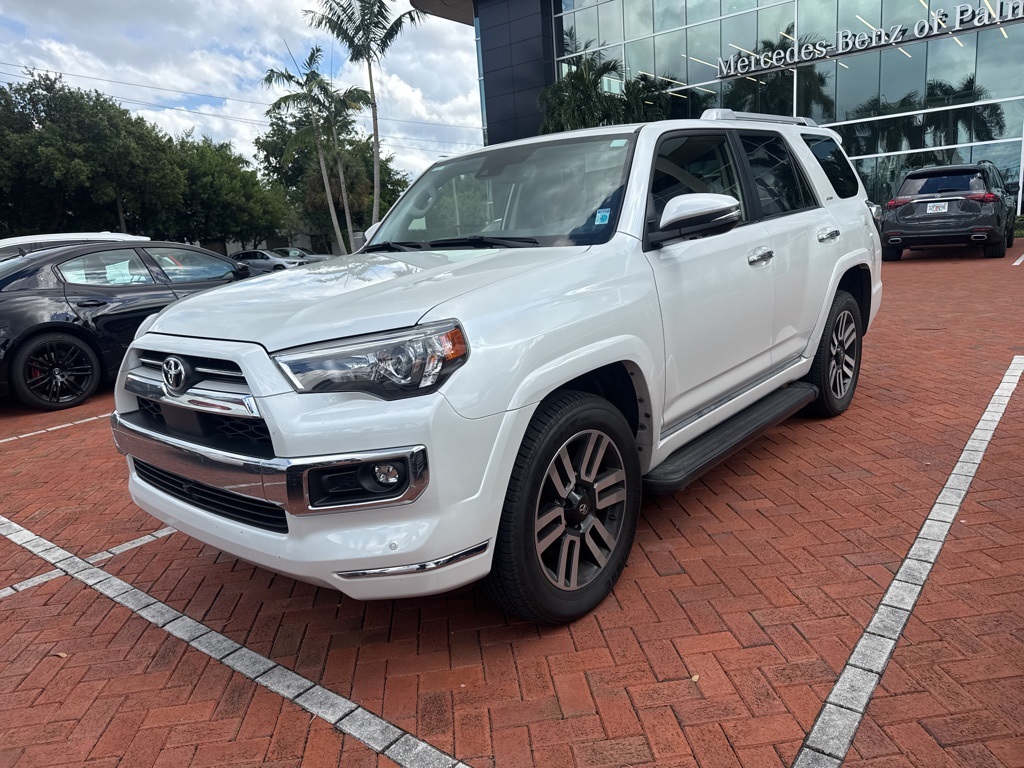 2024 Toyota 4Runner Limited's photo
