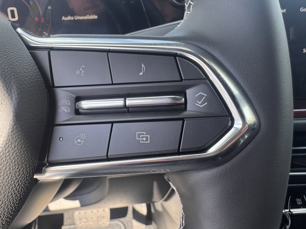 2026 Chevrolet Traverse Z71 photo 3