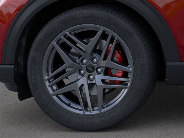 2025 Ford Explorer ST photo 13