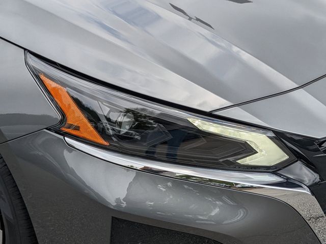 2025 Nissan Altima 2.5 S photo 9