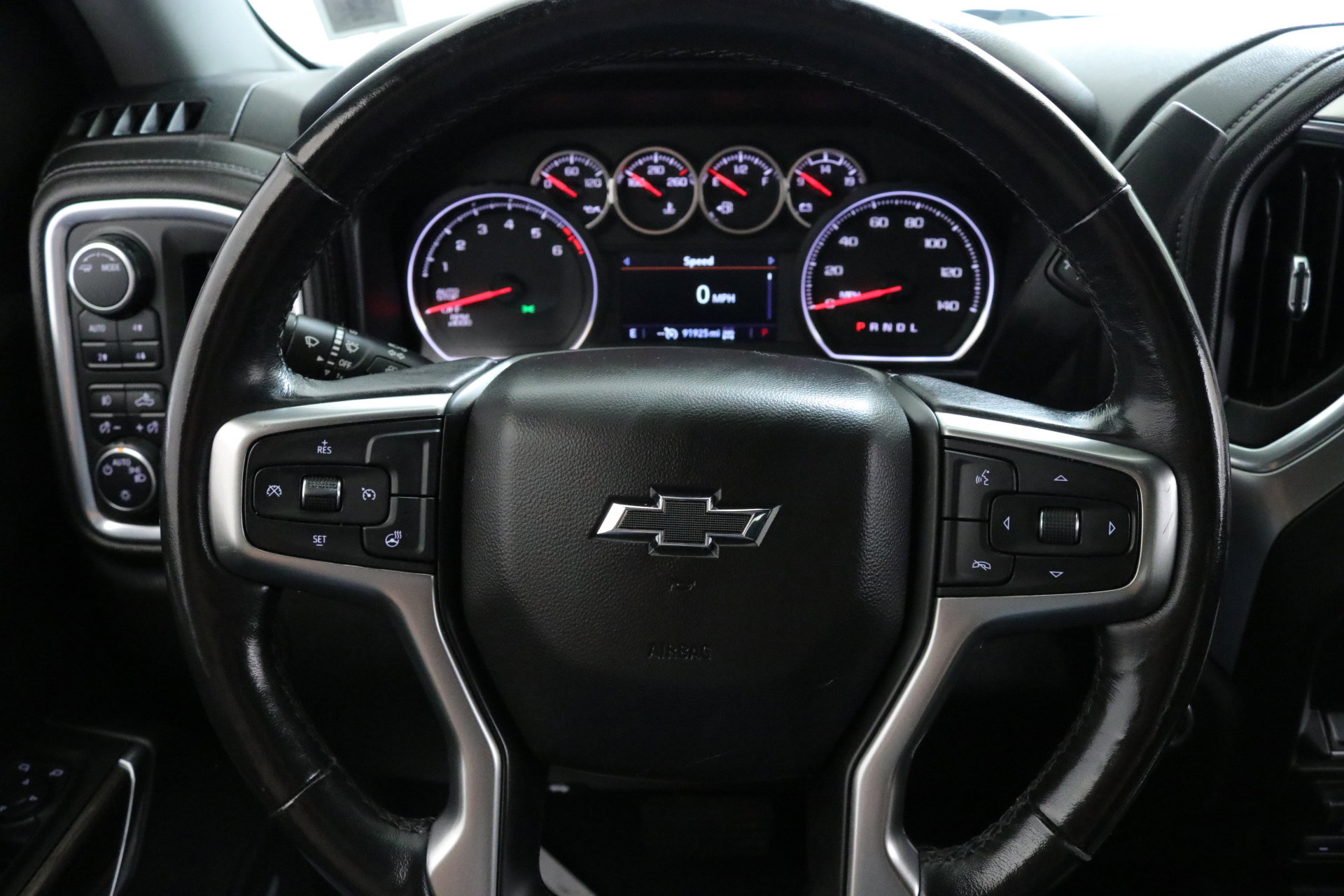 2020 Chevrolet Silverado 1500 RST photo 13