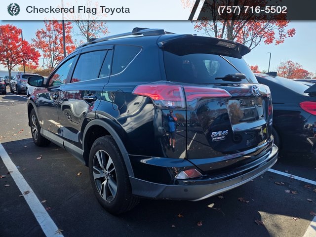 2018 Toyota RAV4 XLE photo 4