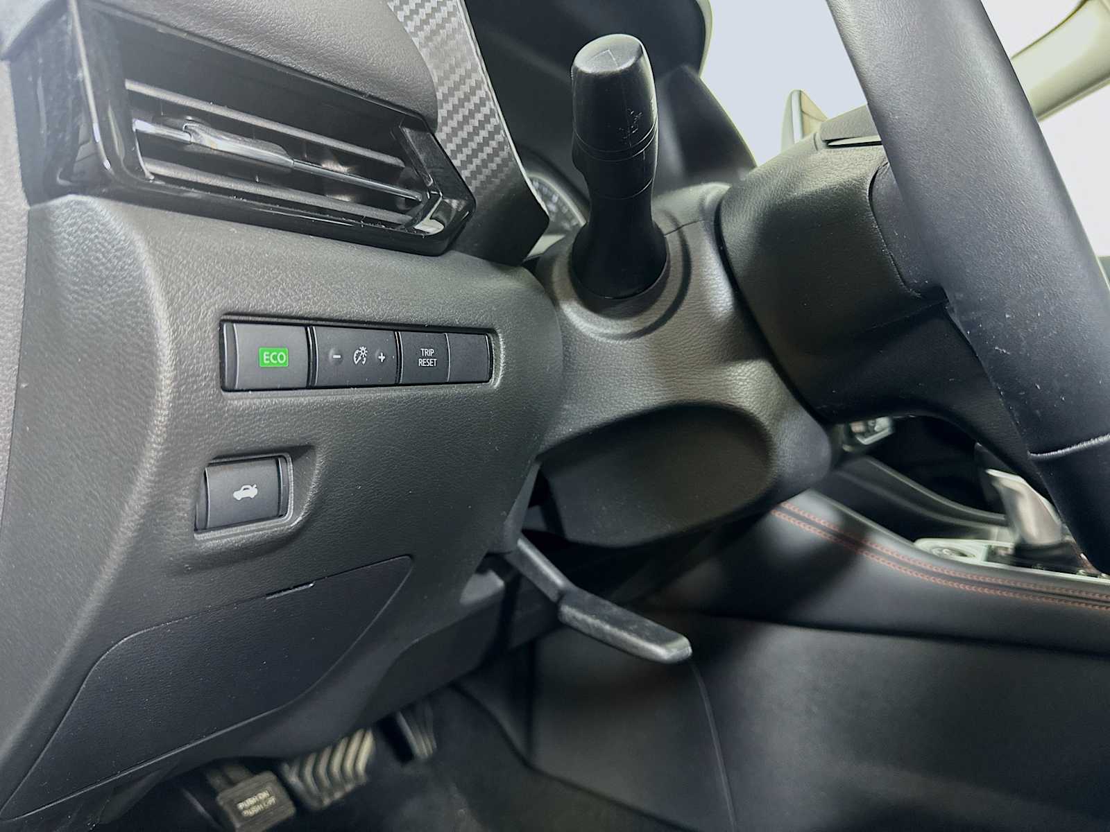 2021 Nissan Sentra SR photo 8