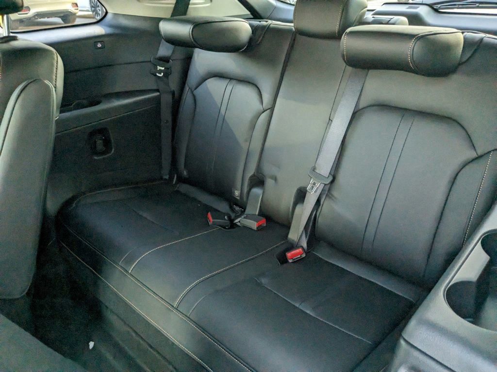 2025 Mazda CX-90 Plug-in Hybrid Preferred photo 16