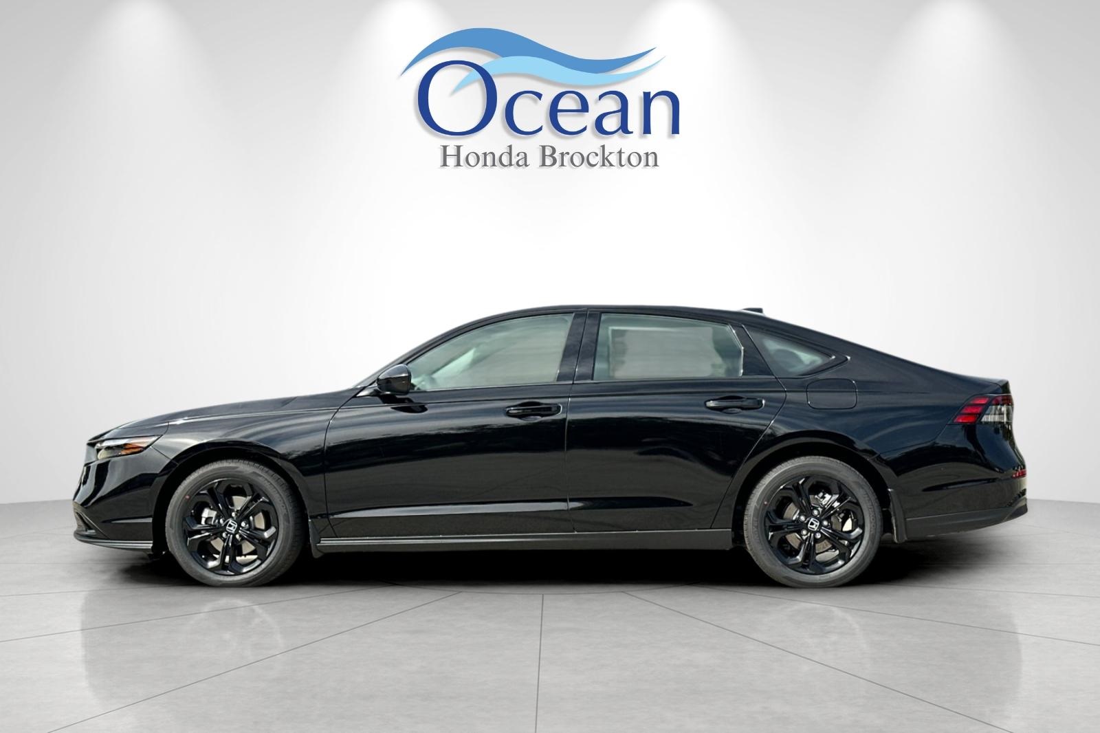2025 Honda Accord SE photo 2