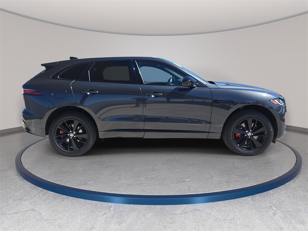 2025 Jaguar F-PACE P400 R-Dynamic S photo 4