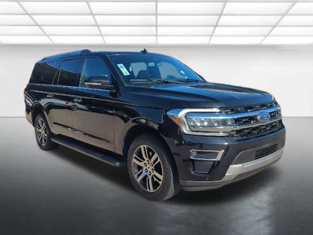 2024 Ford Expedition Limited's photo