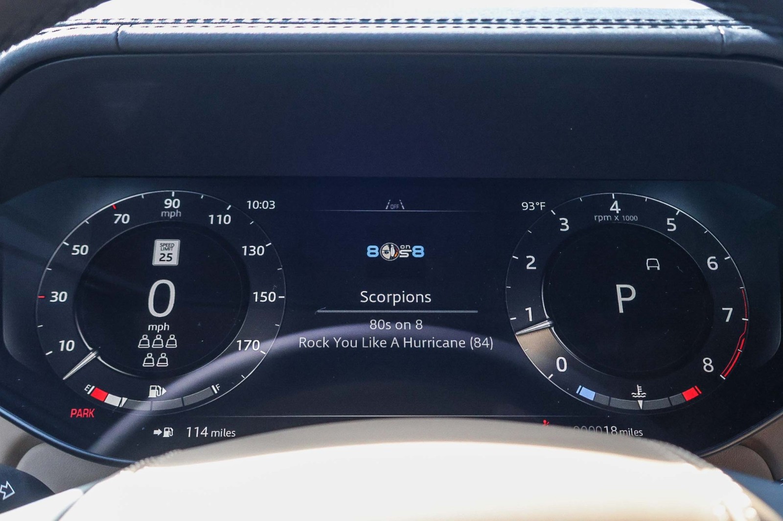 2025 Land Rover Range Rover SE photo 21