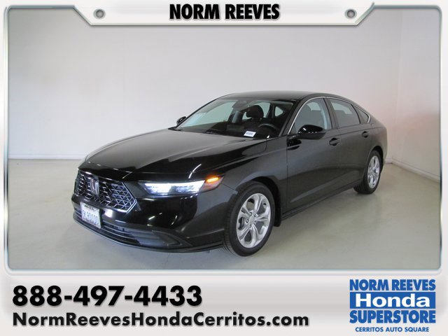 2024 Honda Accord LX's photo