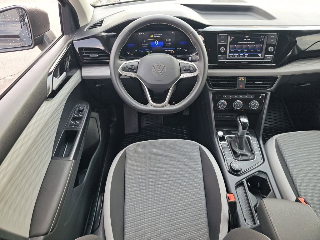 2024 Volkswagen Taos S photo 4