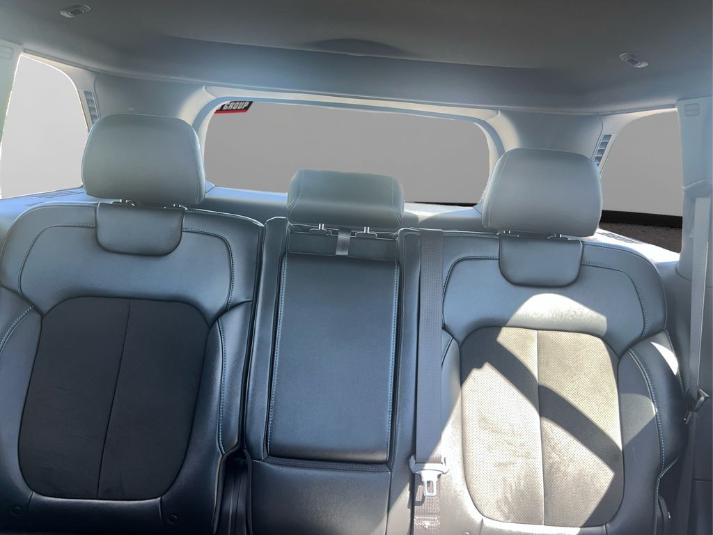 2023 Jeep Grand Cherokee Trailhawk 4xe photo 14
