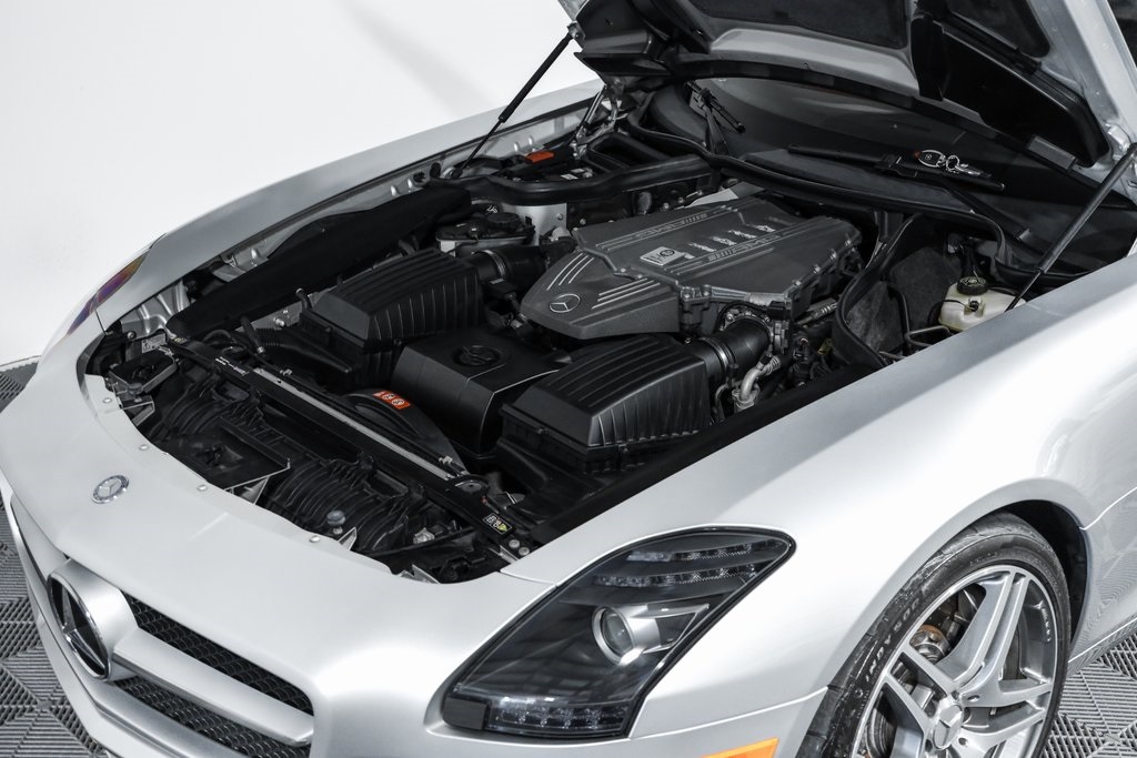 2011 Mercedes Benz SLS AMG photo 33