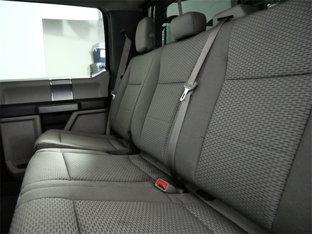 2016 Ford F-150 XLT photo 15
