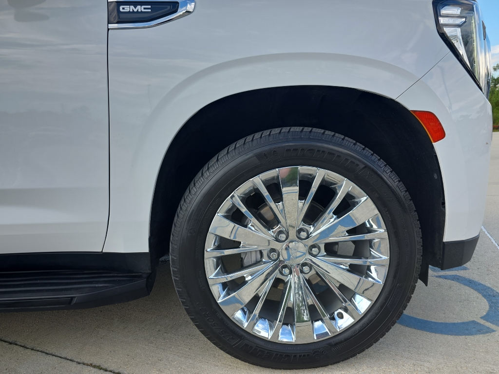 2022 Gmc Yukon 1500 SLE photo 12