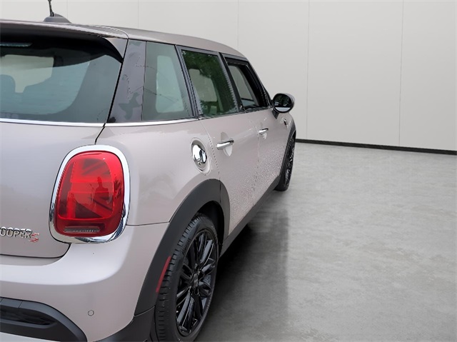 2024 Mini Cooper Hardtop S photo 6