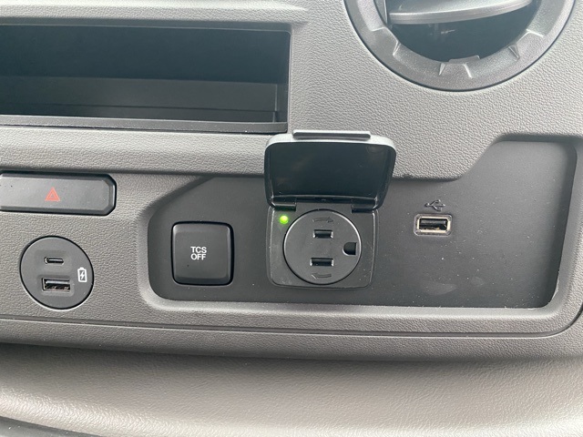 2025 Ford E-350 Base photo 20