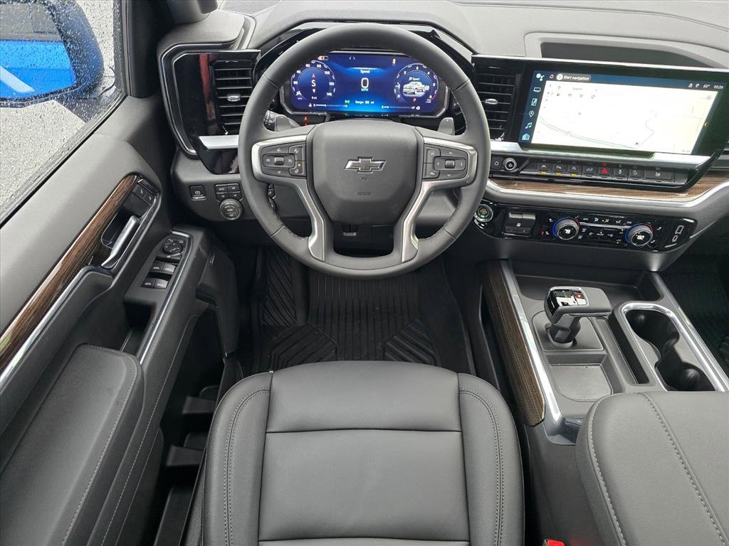 2026 Chevrolet Silverado 1500 RST photo 3