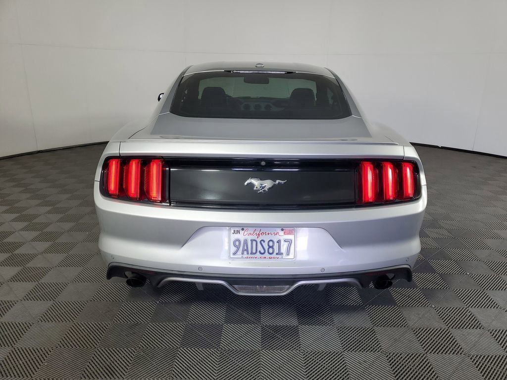 2017 Ford Mustang EcoBoost Premium photo 5