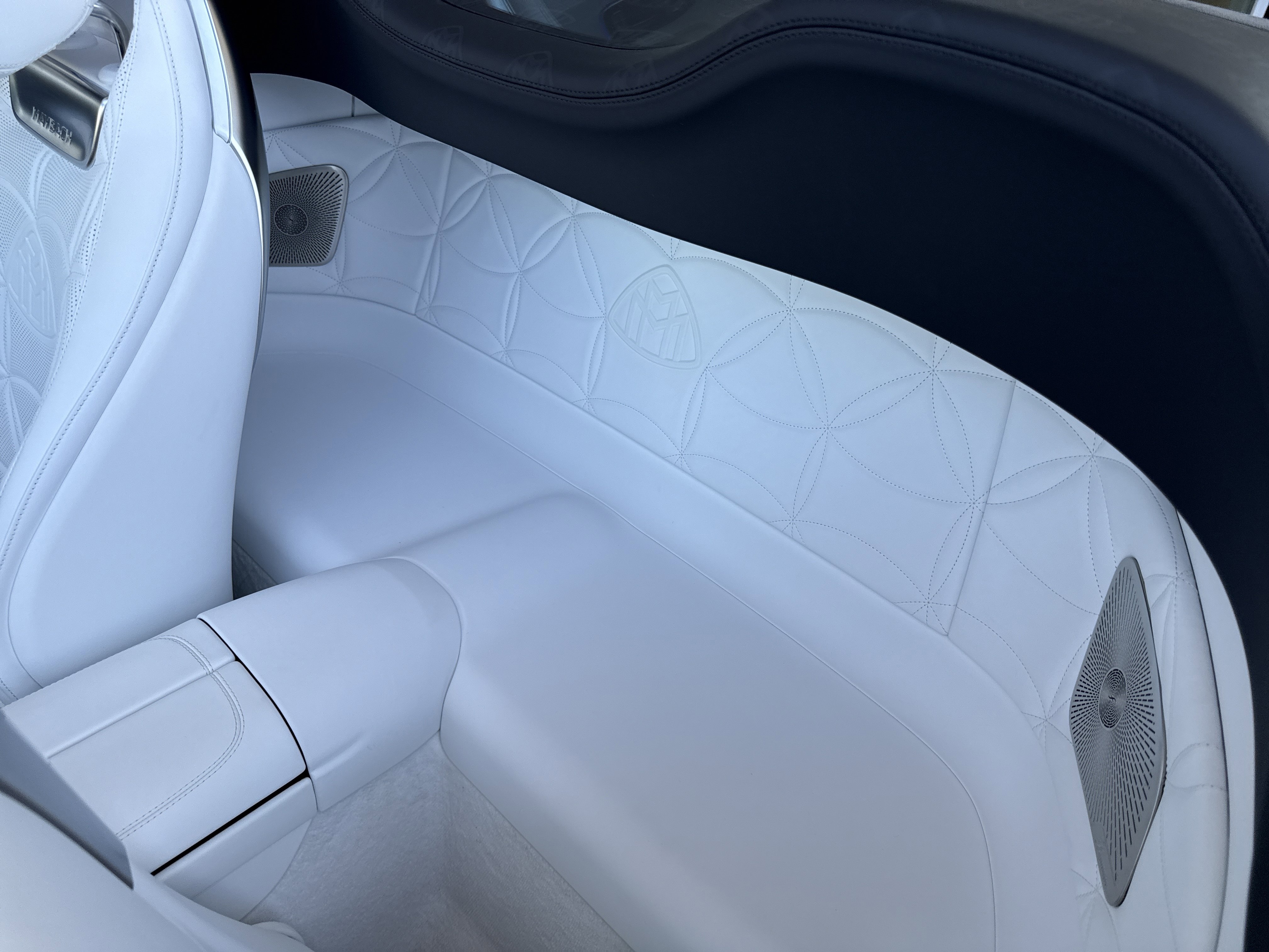 2026 Mercedes Benz SL photo 4