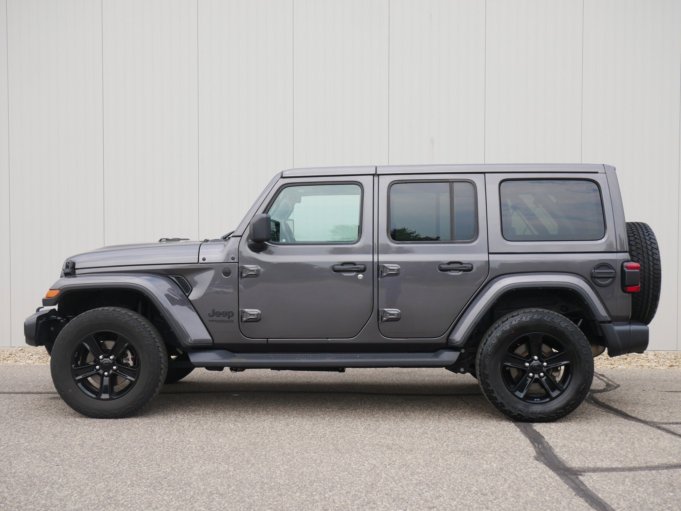 Used 2021 Jeep Wrangler Unlimited Sahara Altitude with VIN 1C4HJXEN4MW780214 for sale in Hastings, Minnesota