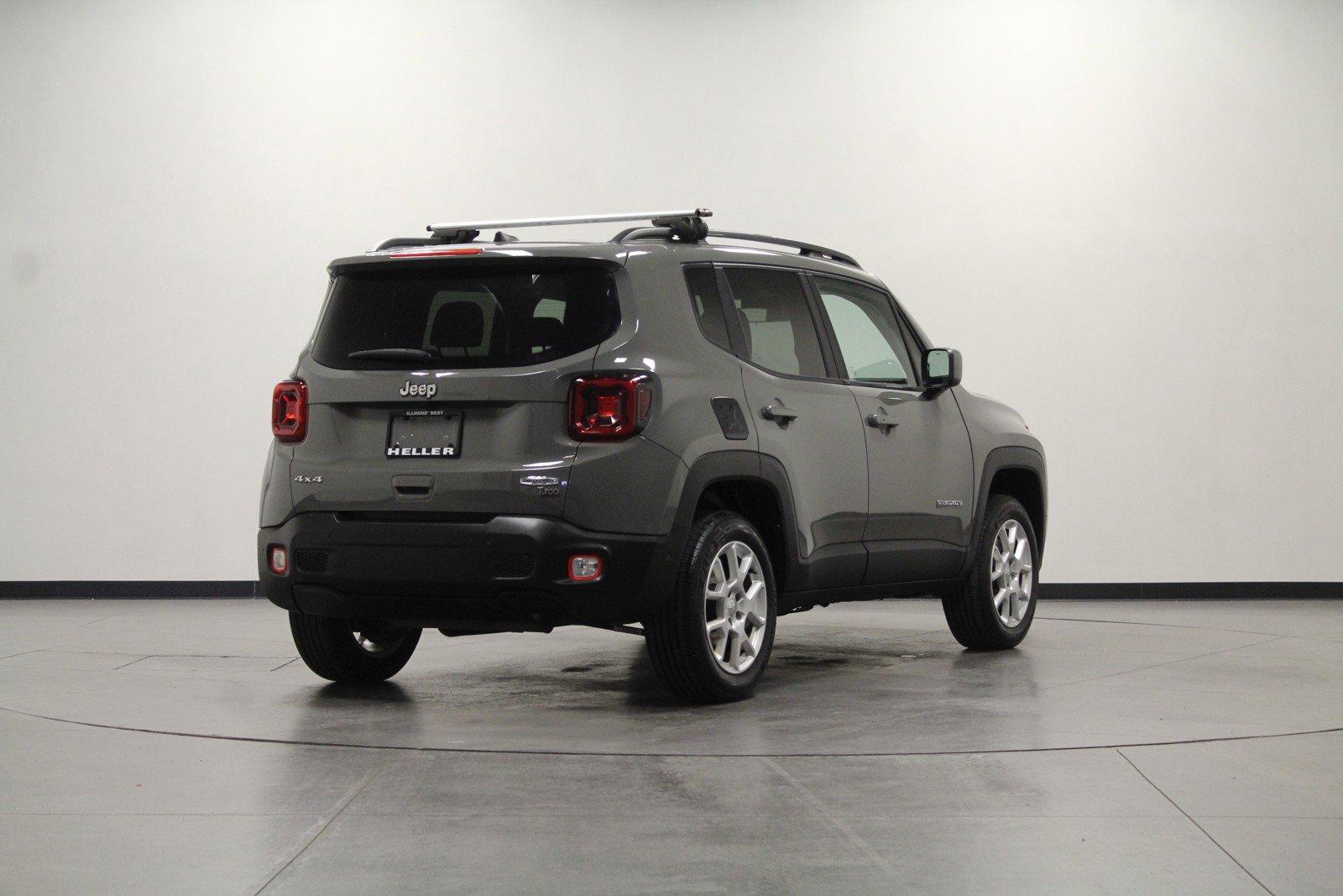 2021 Jeep Renegade Latitude photo 3
