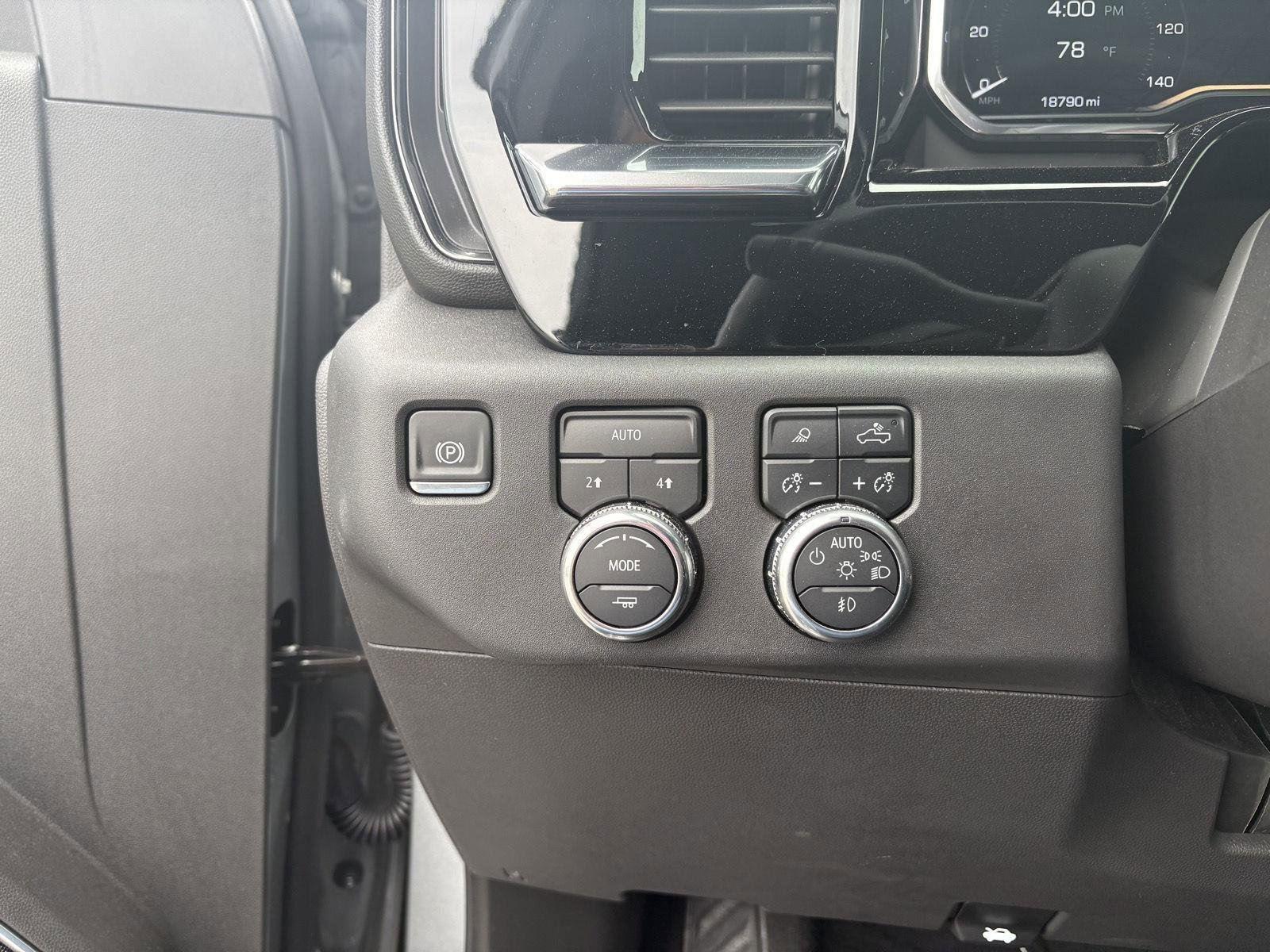 2025 Gmc Sierra 1500 SLT photo 10