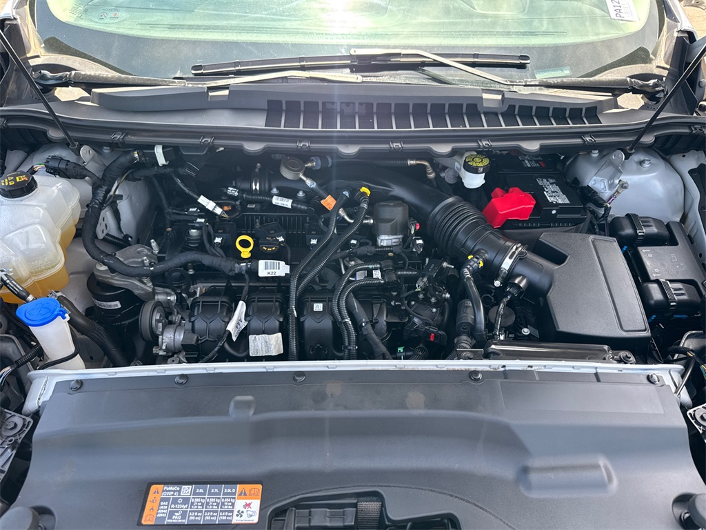 2022 Ford Edge Titanium photo 8
