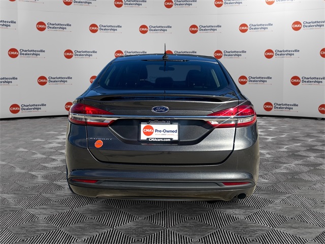 2018 Ford Fusion S photo 4