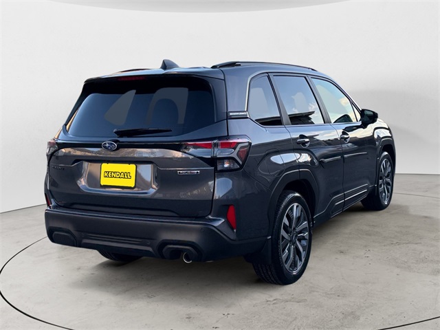 2025 Subaru Forester Touring photo 4