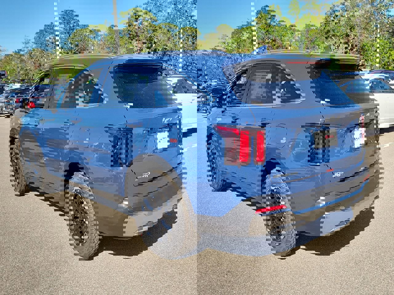 2025 Kia Sorento S photo 7