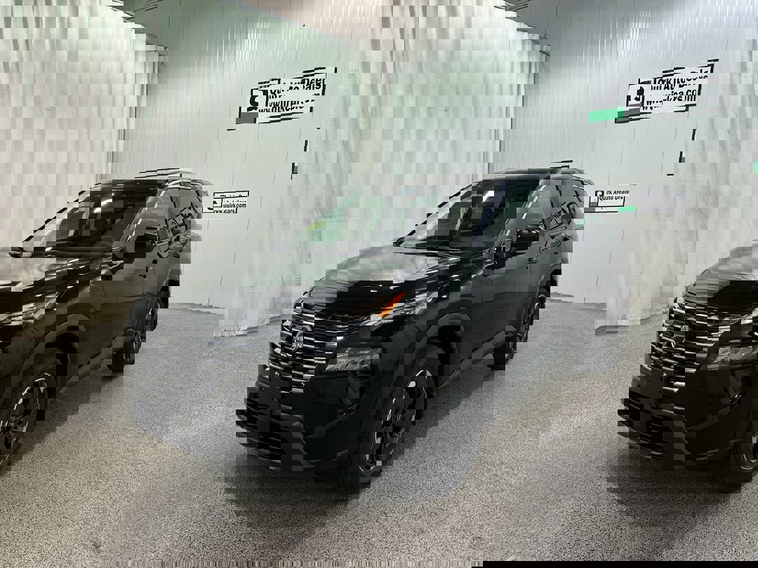 2026 Nissan Rogue SV photo 4