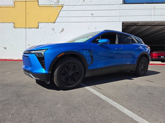 2026 Chevrolet Blazer EV photo 2