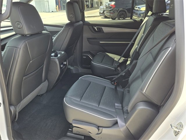 2026 Buick Enclave Sport Touring photo 8
