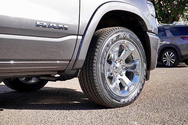 New 2026 Granite Crystal Metallic Clear-Coat Exterior Paint RAM Big Horn/Lone Star image 9