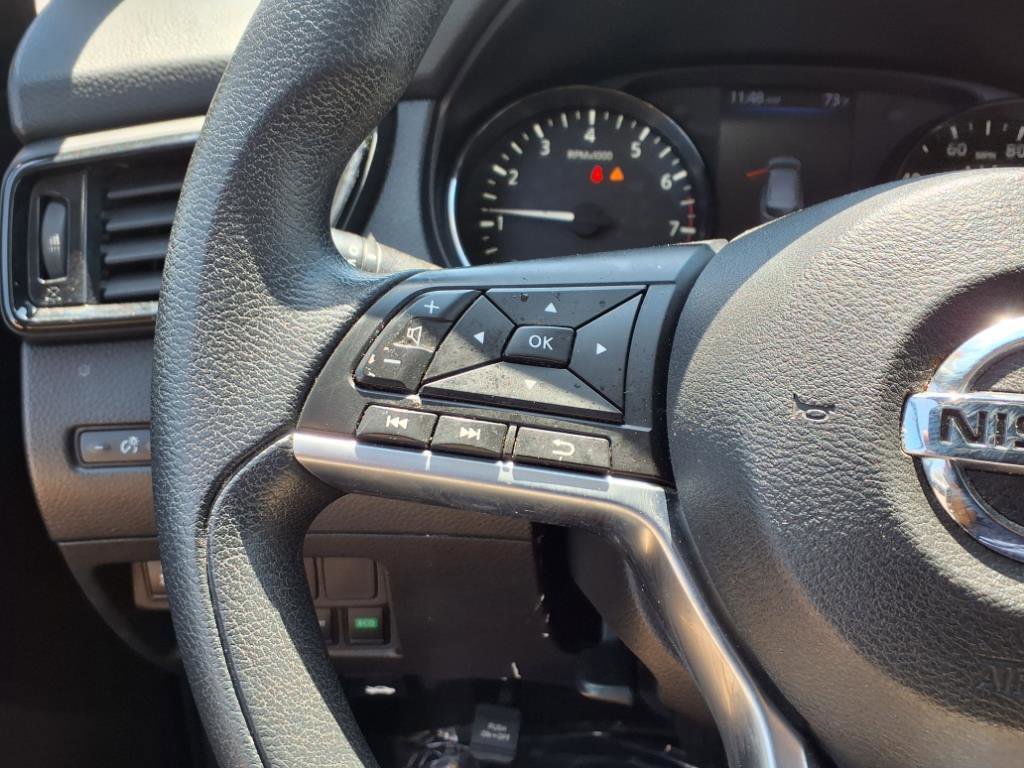 2021 Nissan Rogue Sport S photo 11