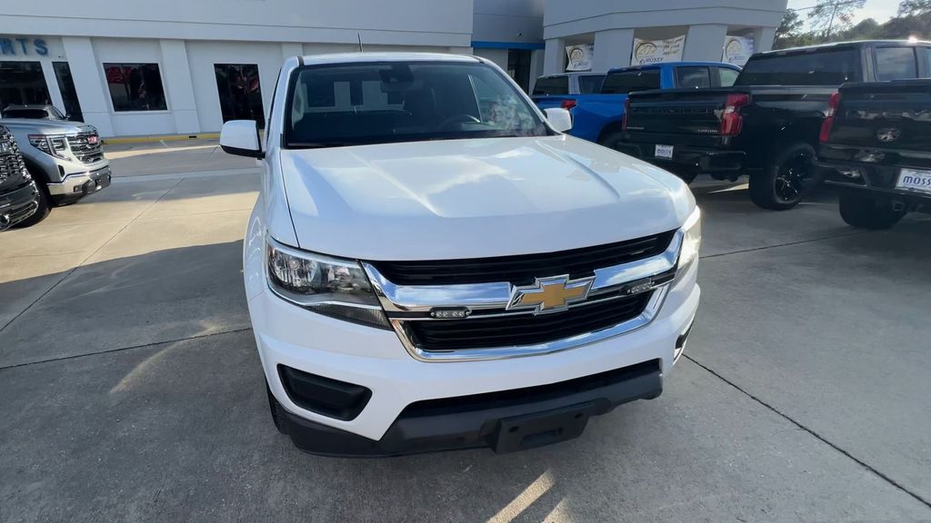 2020 Chevrolet Colorado LT photo 3