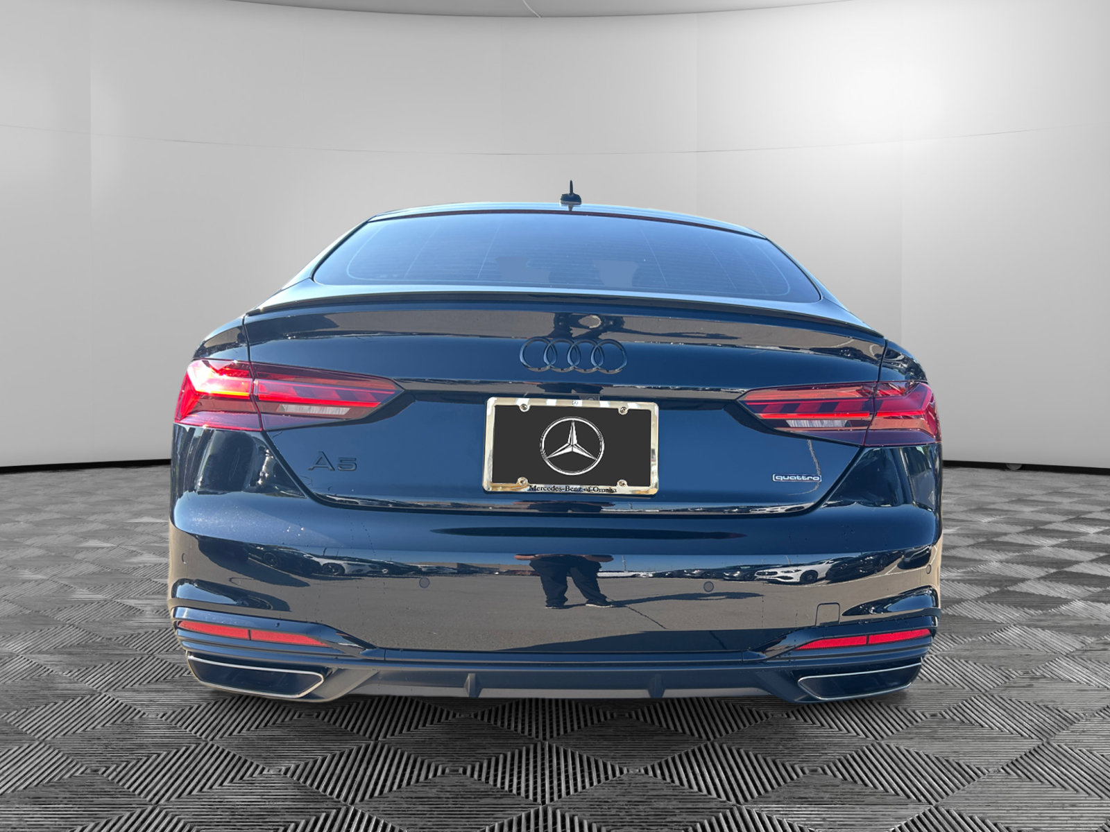 2024 Audi A5 S line Quattro Premium Plus photo 4