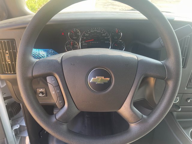 2025 Chevrolet Express 2500 Work Van photo 9