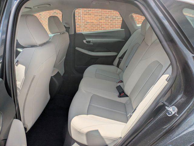 2025 Hyundai Sonata SE photo 24