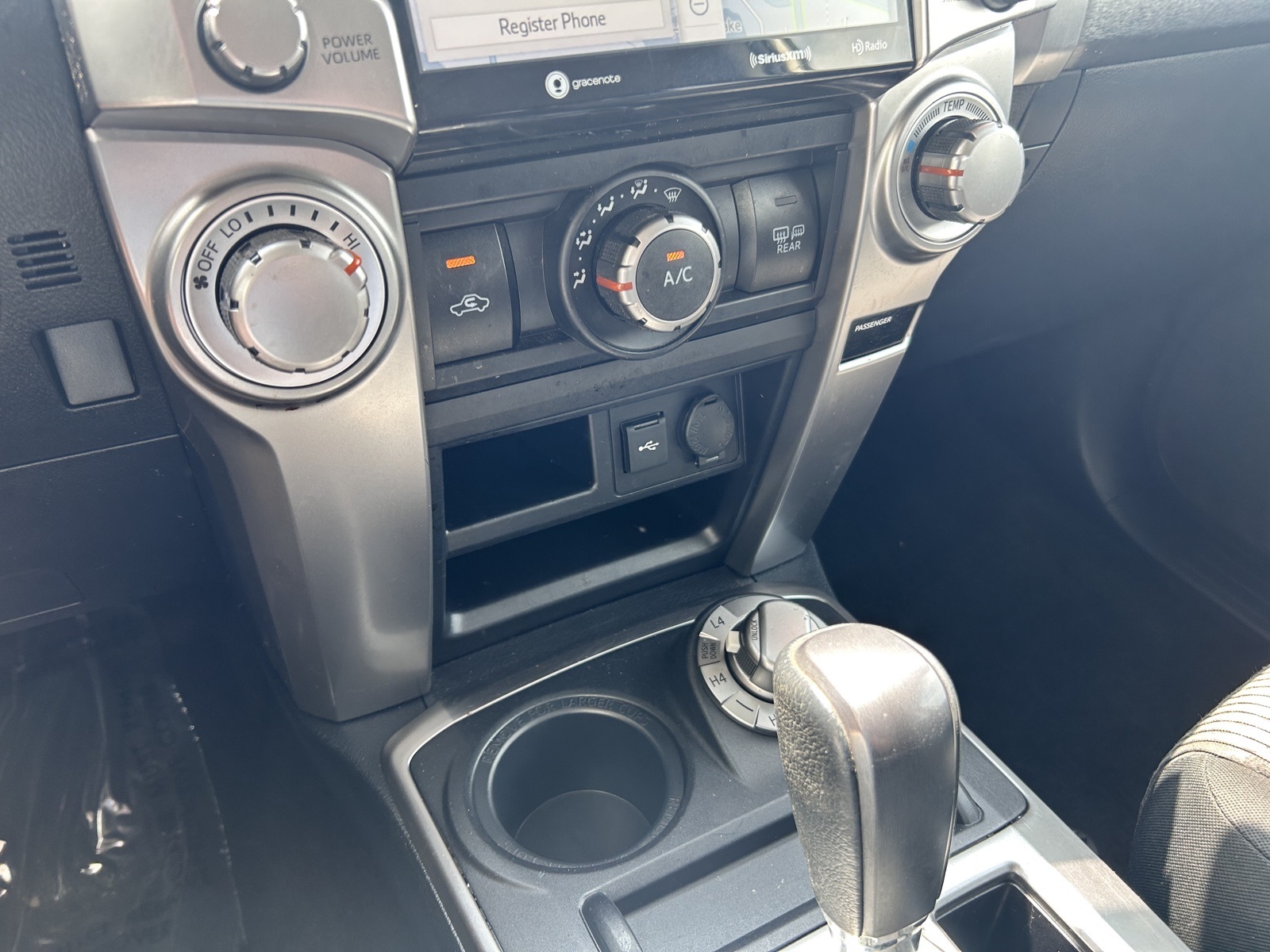 2021 Toyota 4Runner SR5 photo 32