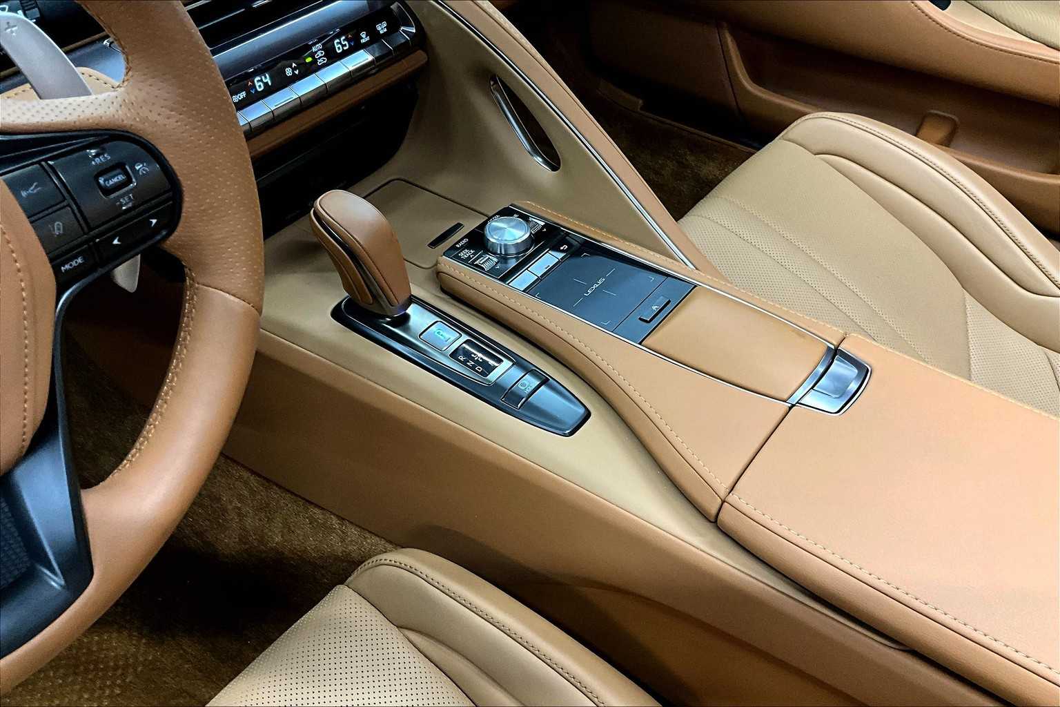 2022 Lexus LC 500 photo 15