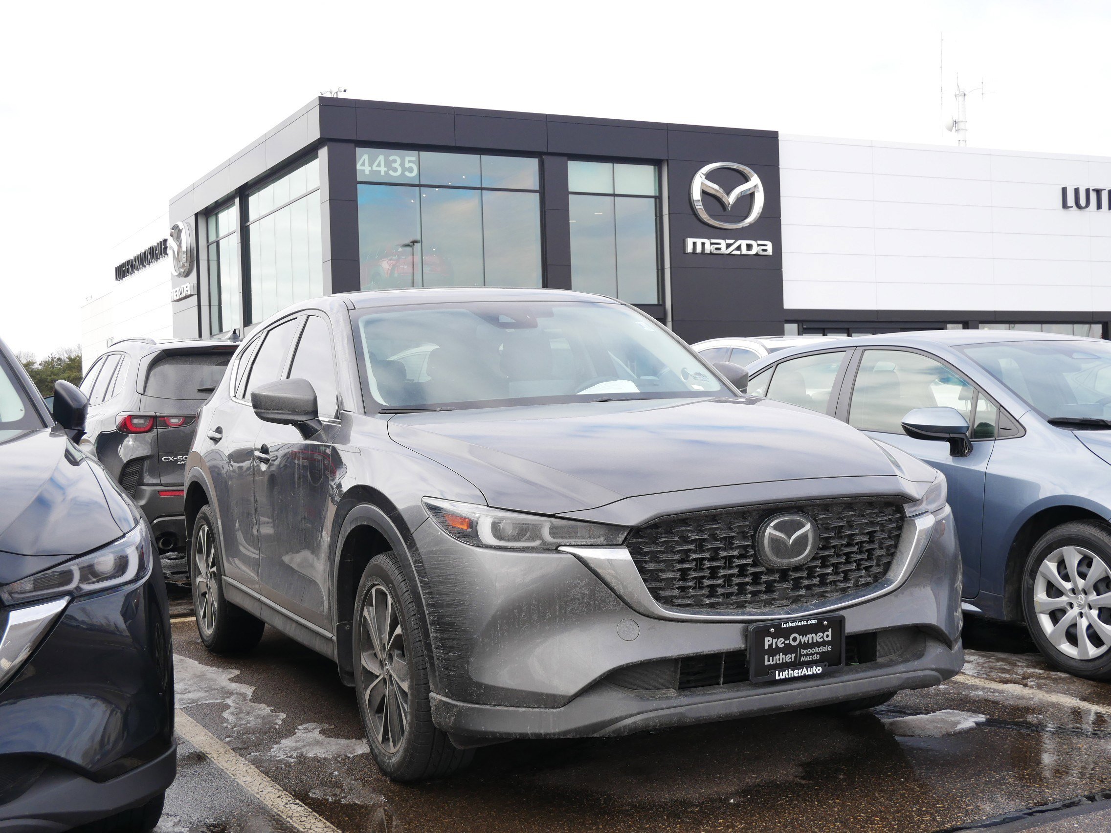 2022 Mazda CX-5 Base's photo