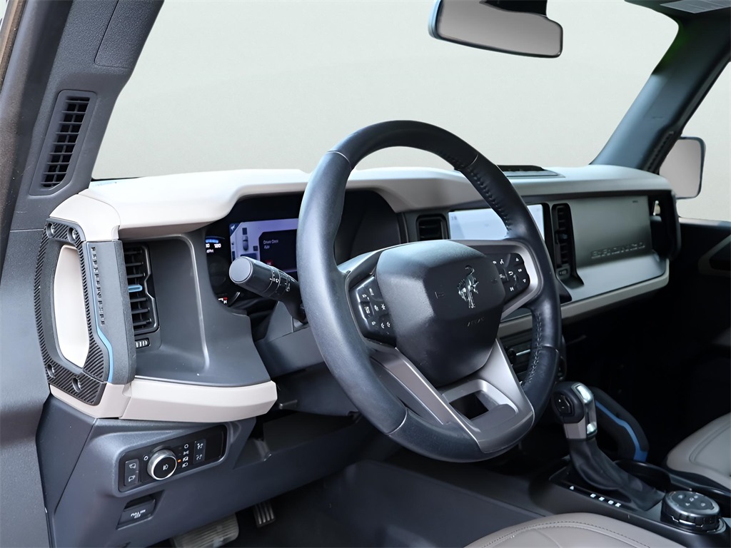 2022 Ford Bronco Wildtrak photo 17