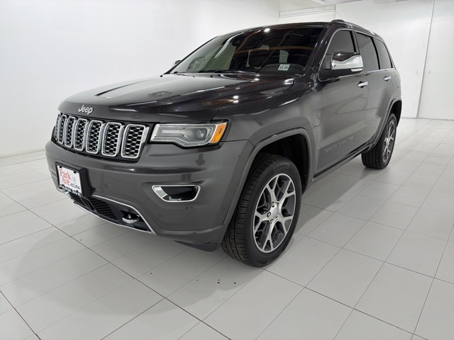 2019 Jeep Grand Cherokee Overland's photo