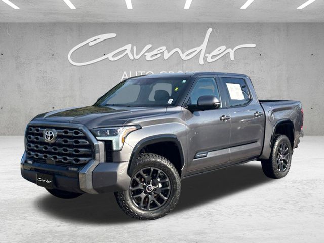 2024 Toyota Tundra Platinum's photo