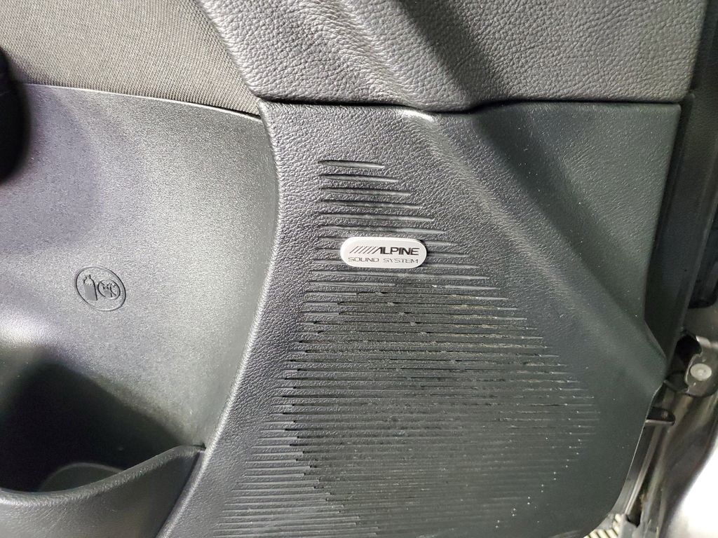 2016 Dodge Challenger SXT Plus photo 25