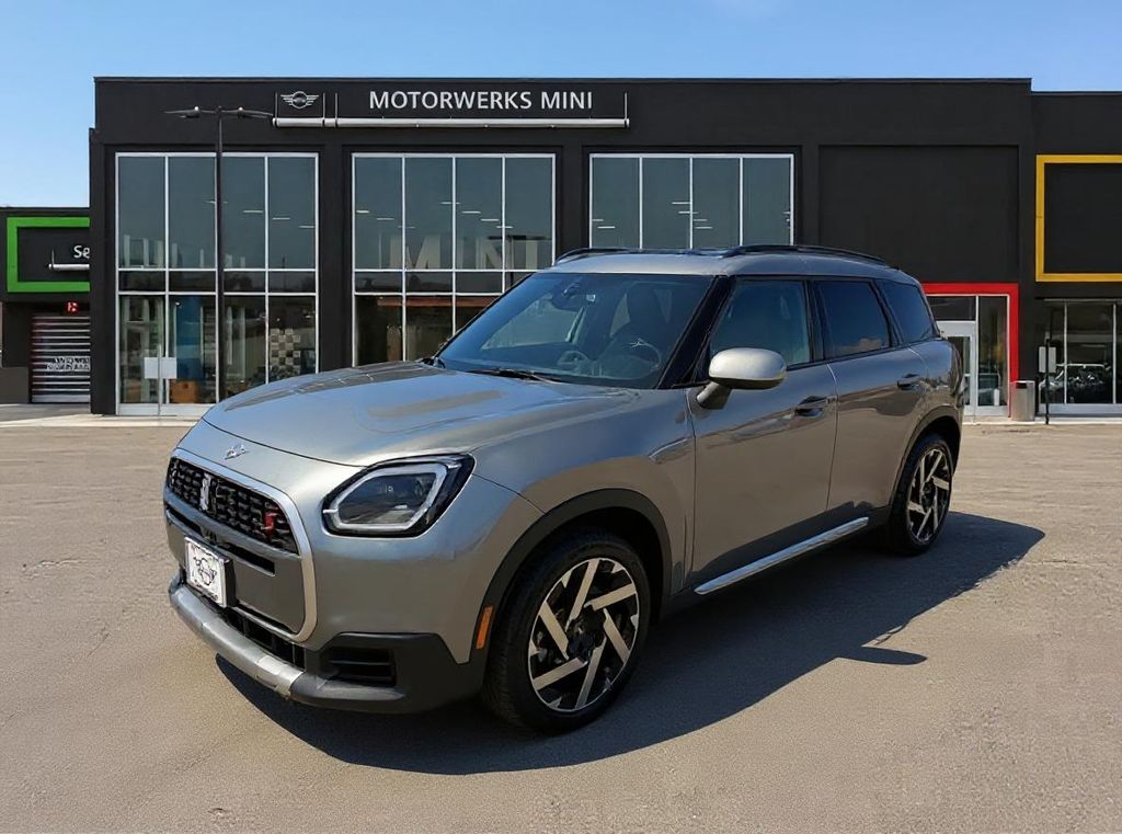 2026 MINI Countryman S's photo